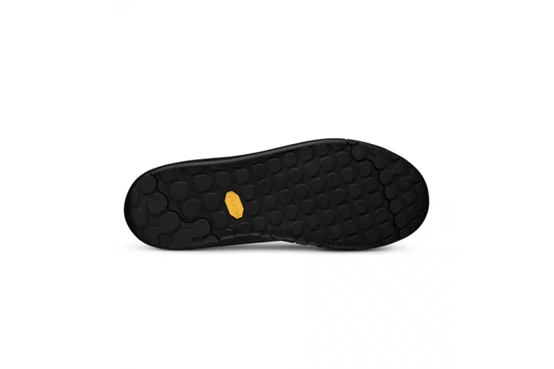 Fizik Gravita Versor Flat Shoes in Black-2